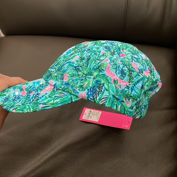 BRAND NEW LILY PULITZER HAT SIze-  OS